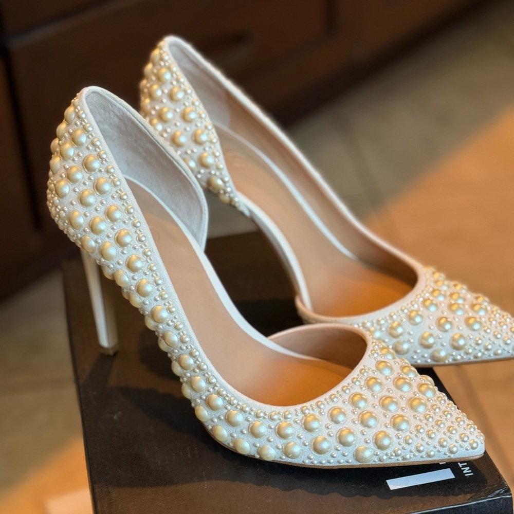 INC International Concepts Pearl-Studded White Heels Worn Once Box Kept - Picture 2 of 5